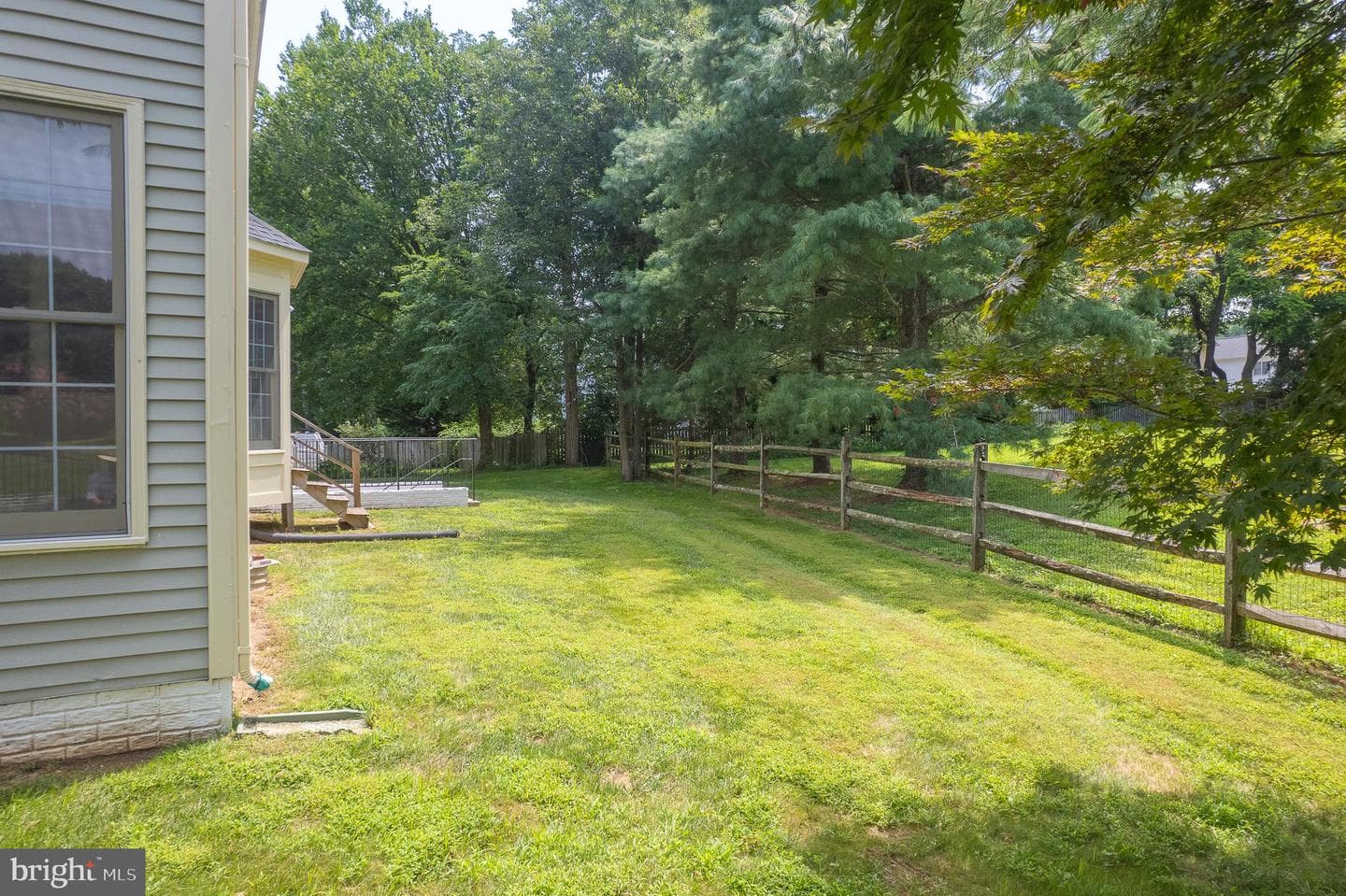 10604 Maplecrest photo 78