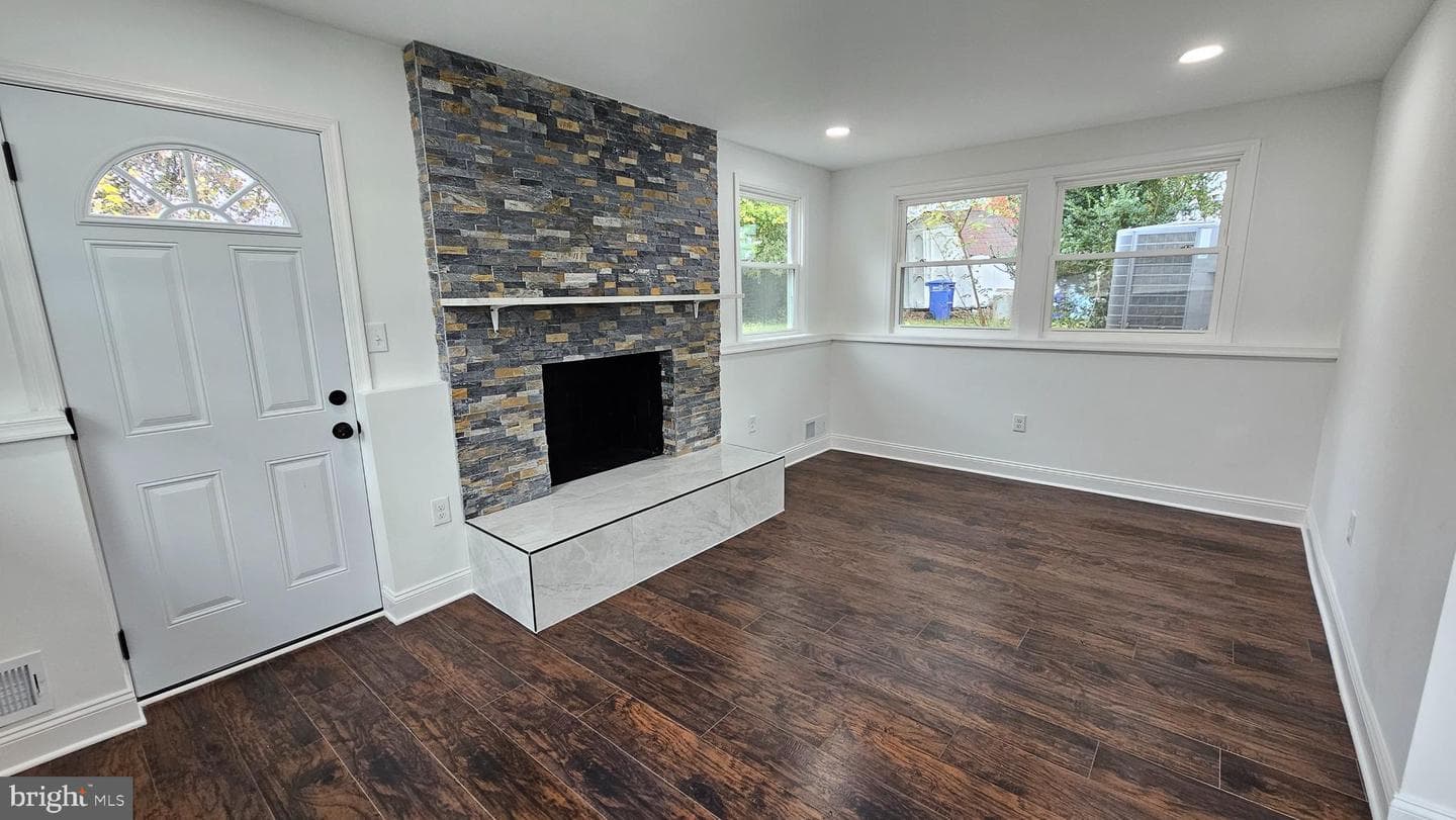 1407 Northcrest Drive photo 23