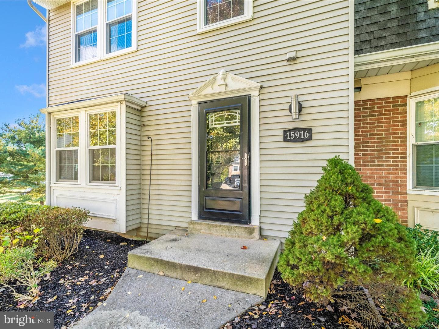 15916 Indian Hills Terrace photo 3