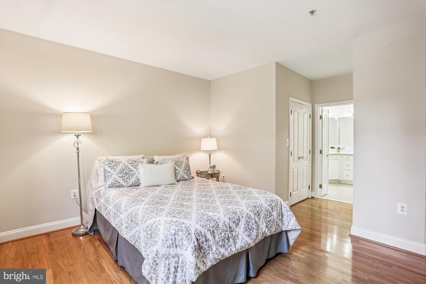 303 Redland Boulevard #102 photo 20