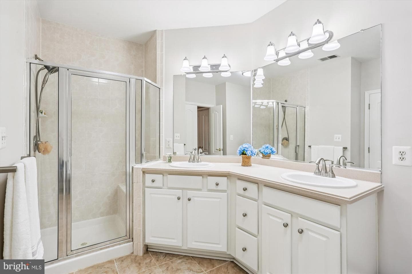 303 Redland Boulevard #102 photo 21