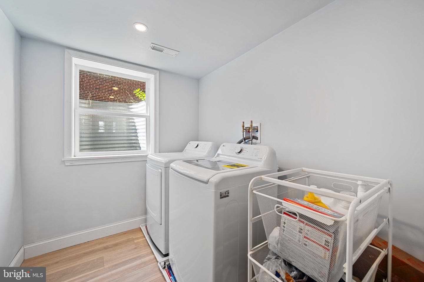 708 Hankin Street photo 25