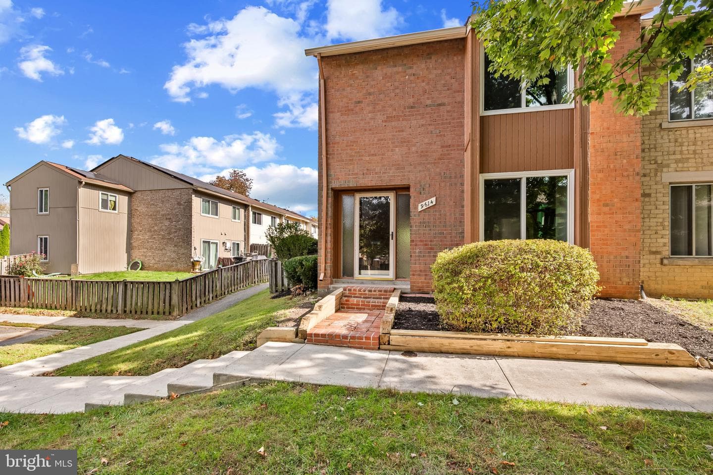 9614 Marston Lane photo 27