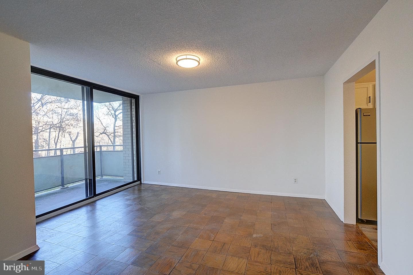5225 Pooks Hill Road #324n photo 3