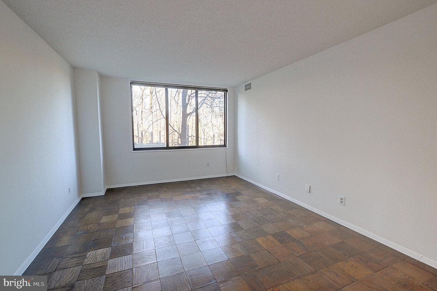 5225 Pooks Hill Road #324n photo 5