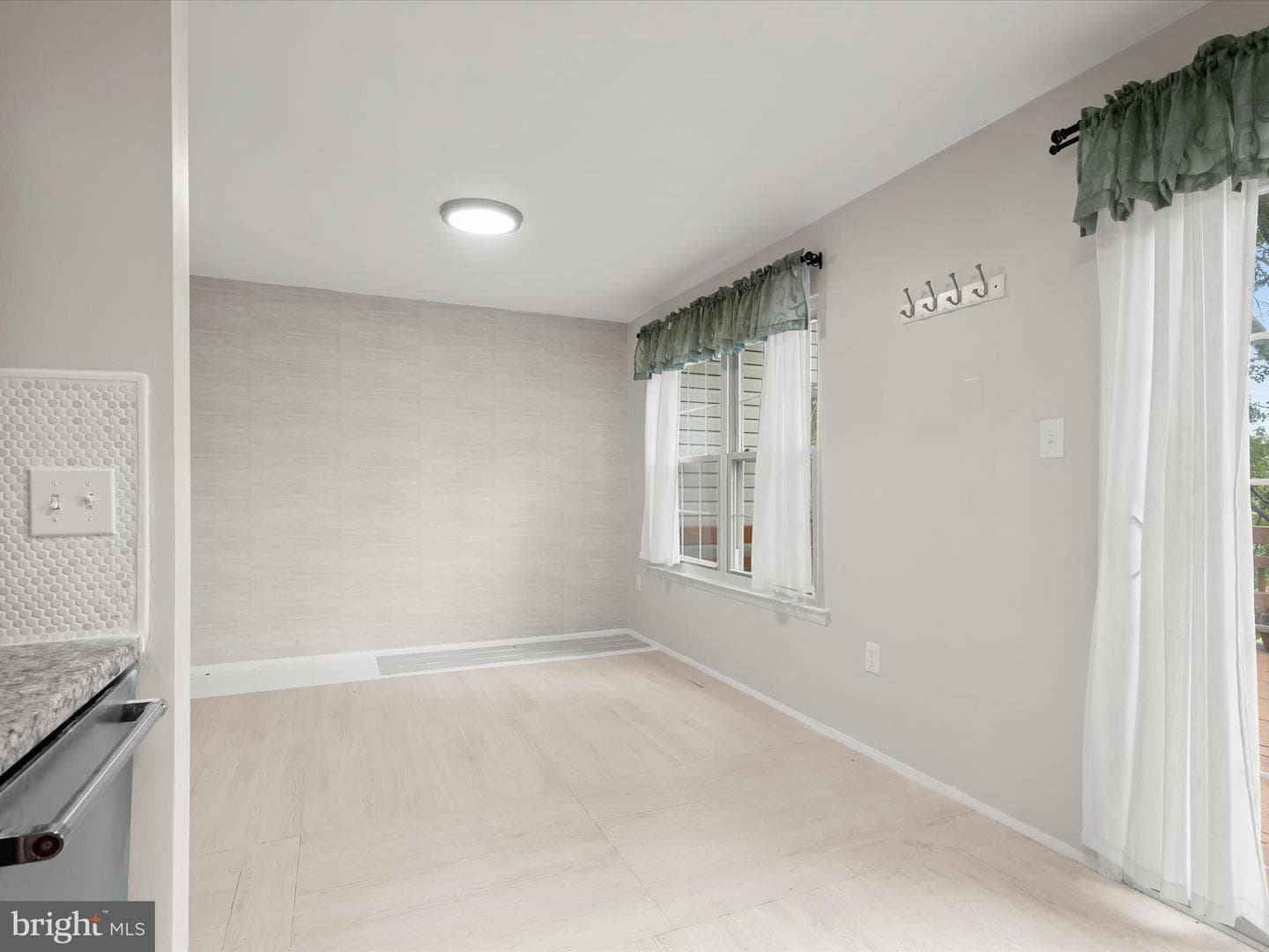 18508 Crabapple Place photo 9