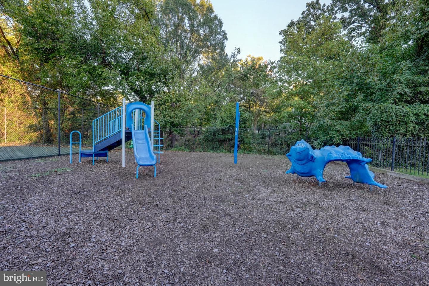 7333 New Hampshire Avenue #510 S photo 34