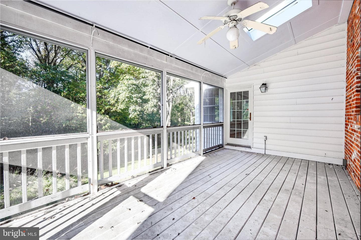 9640 Culver Street photo 25