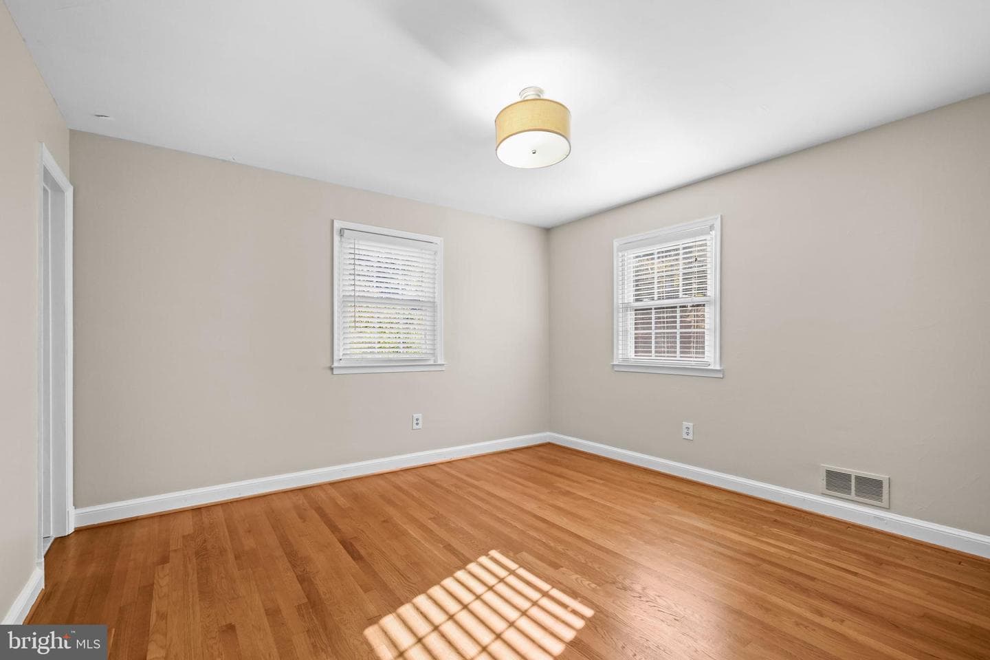 9640 Culver Street photo 27