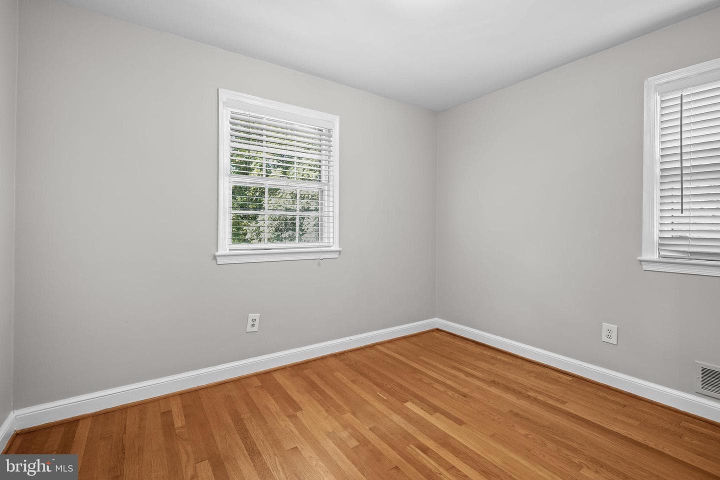 9640 Culver Street photo 31