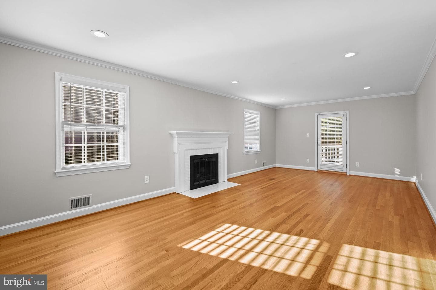 9640 Culver Street photo 8