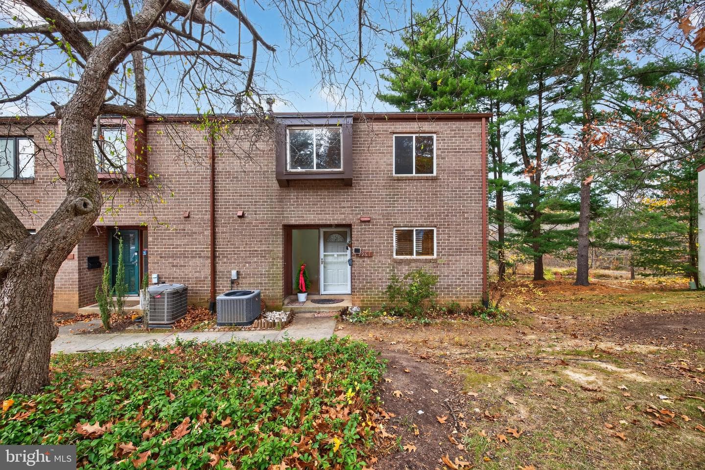 9961 Lake Landing Road photo 2
