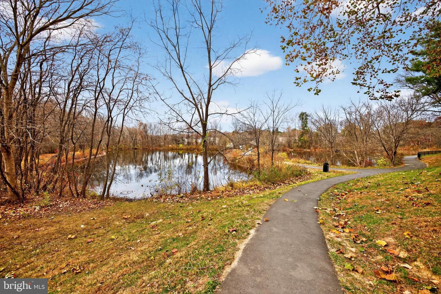 9961 Lake Landing Road photo 29