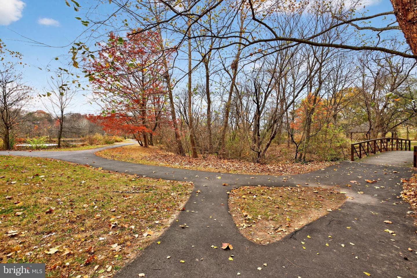 9961 Lake Landing Road photo 31