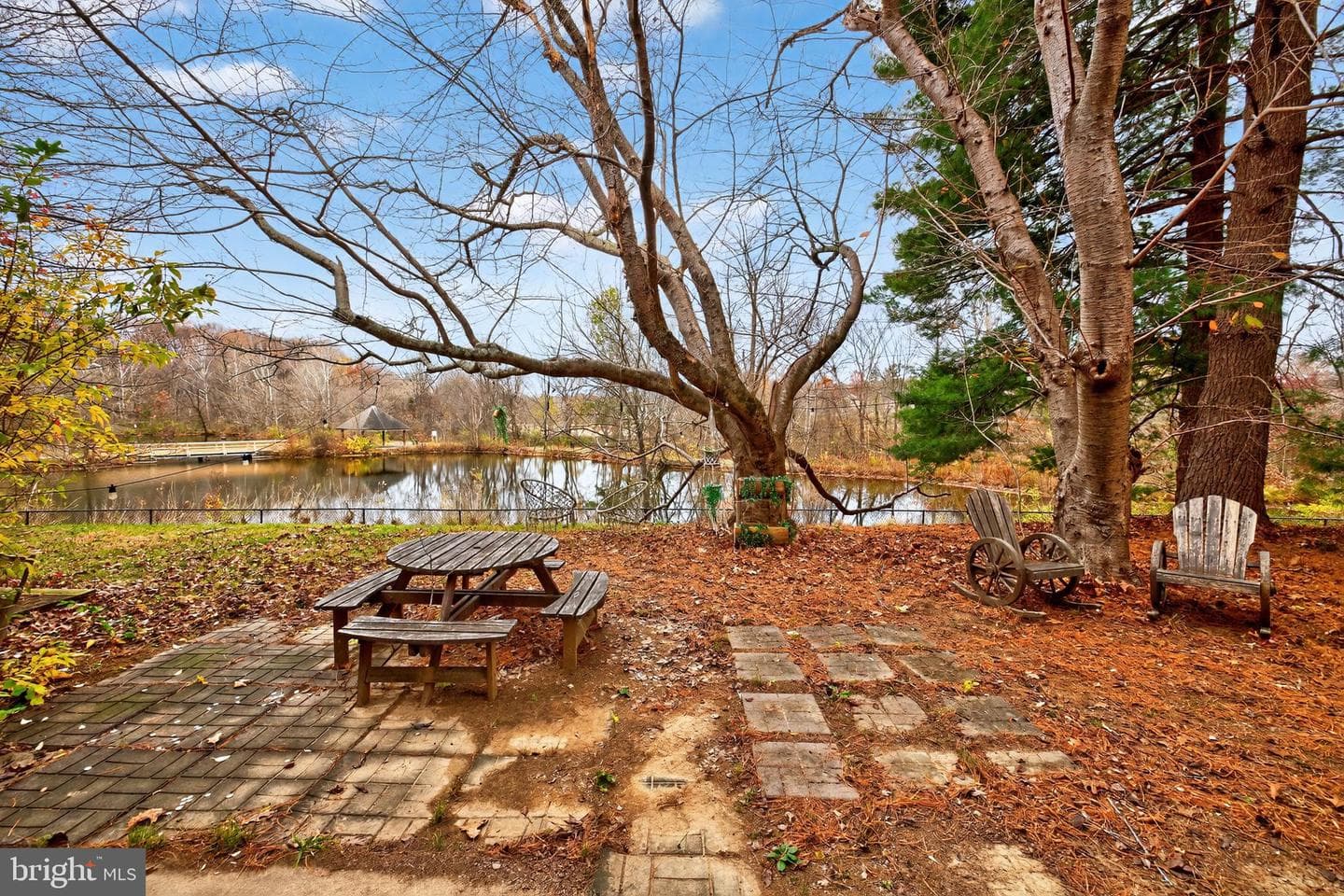 9961 Lake Landing Road photo 6