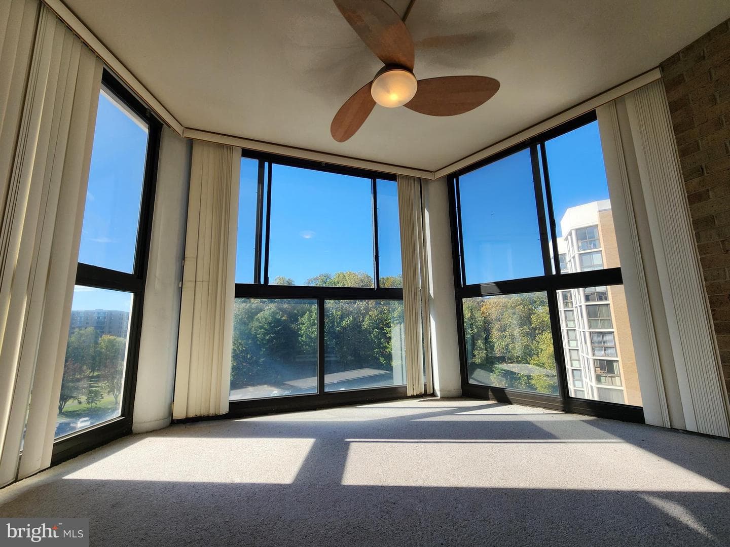15100 Interlachen Drive #4-701 photo 12