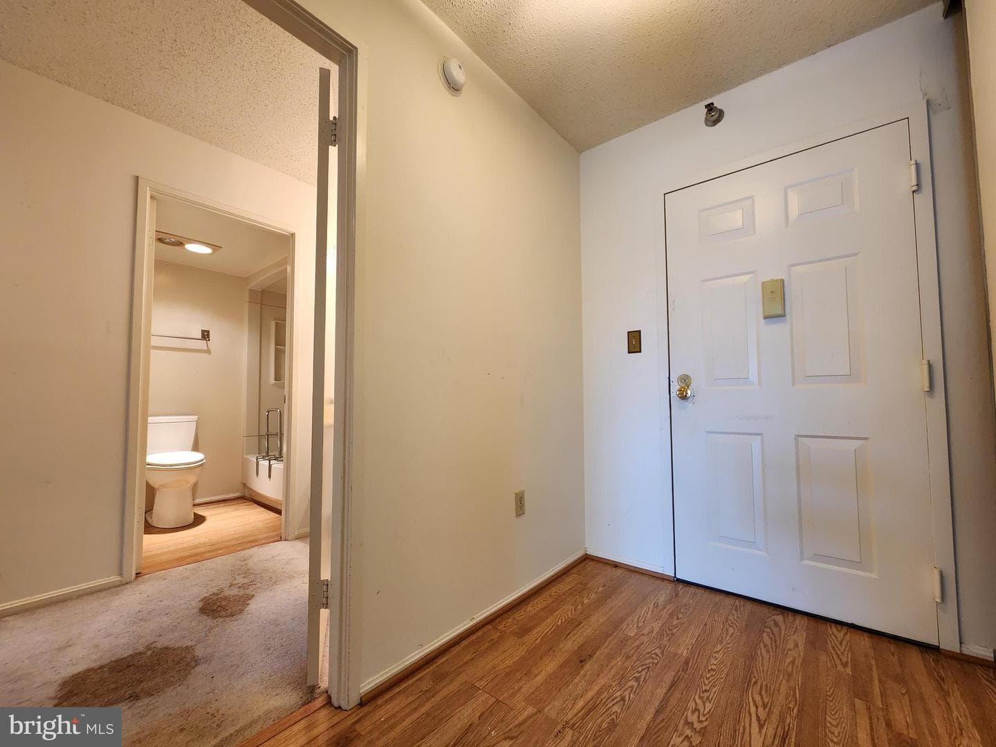 15100 Interlachen Drive #4-701 photo 5