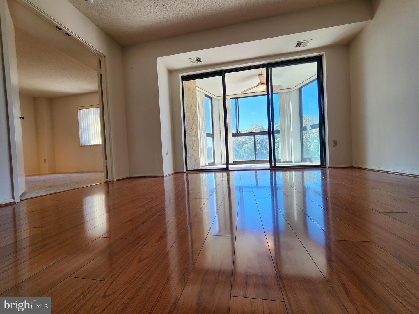 15100 Interlachen Drive #4-701 photo 9