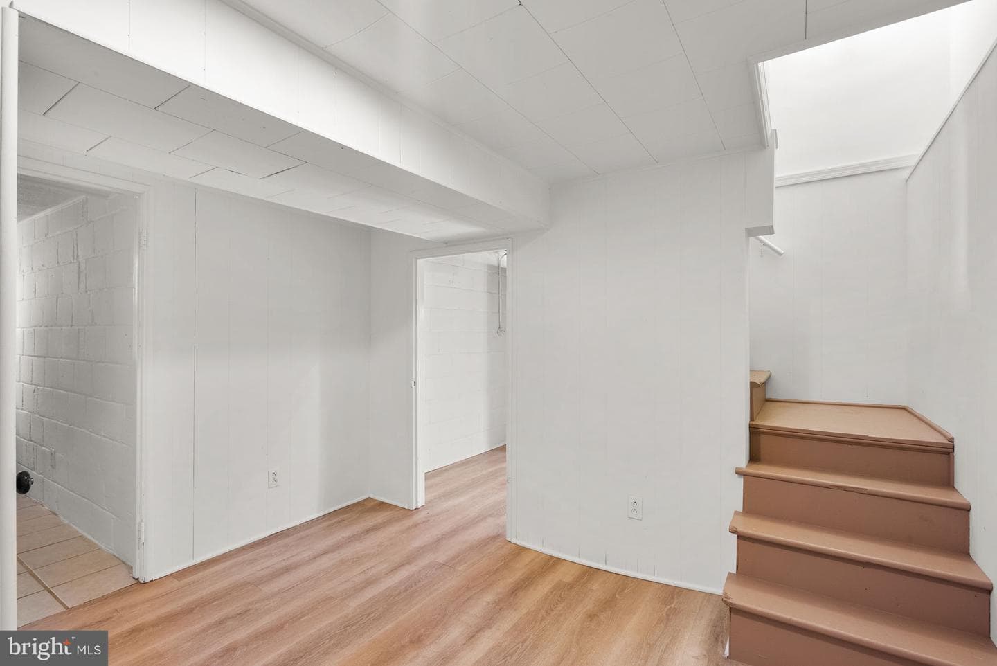 8702 Reading Road photo 27
