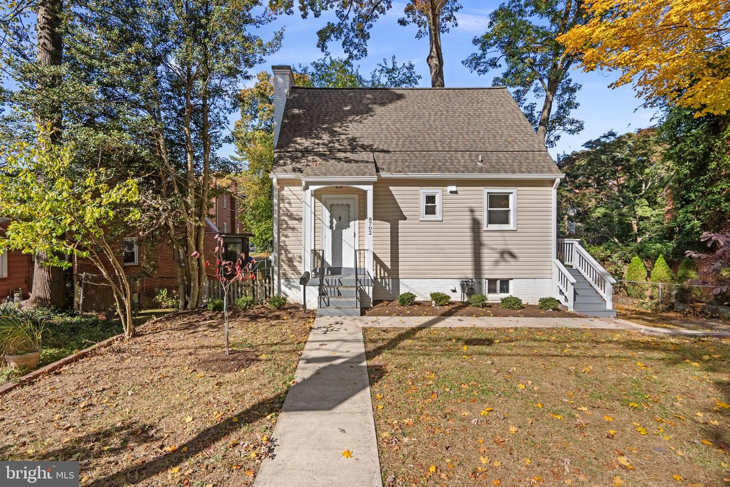 8702 Reading Road photo 3