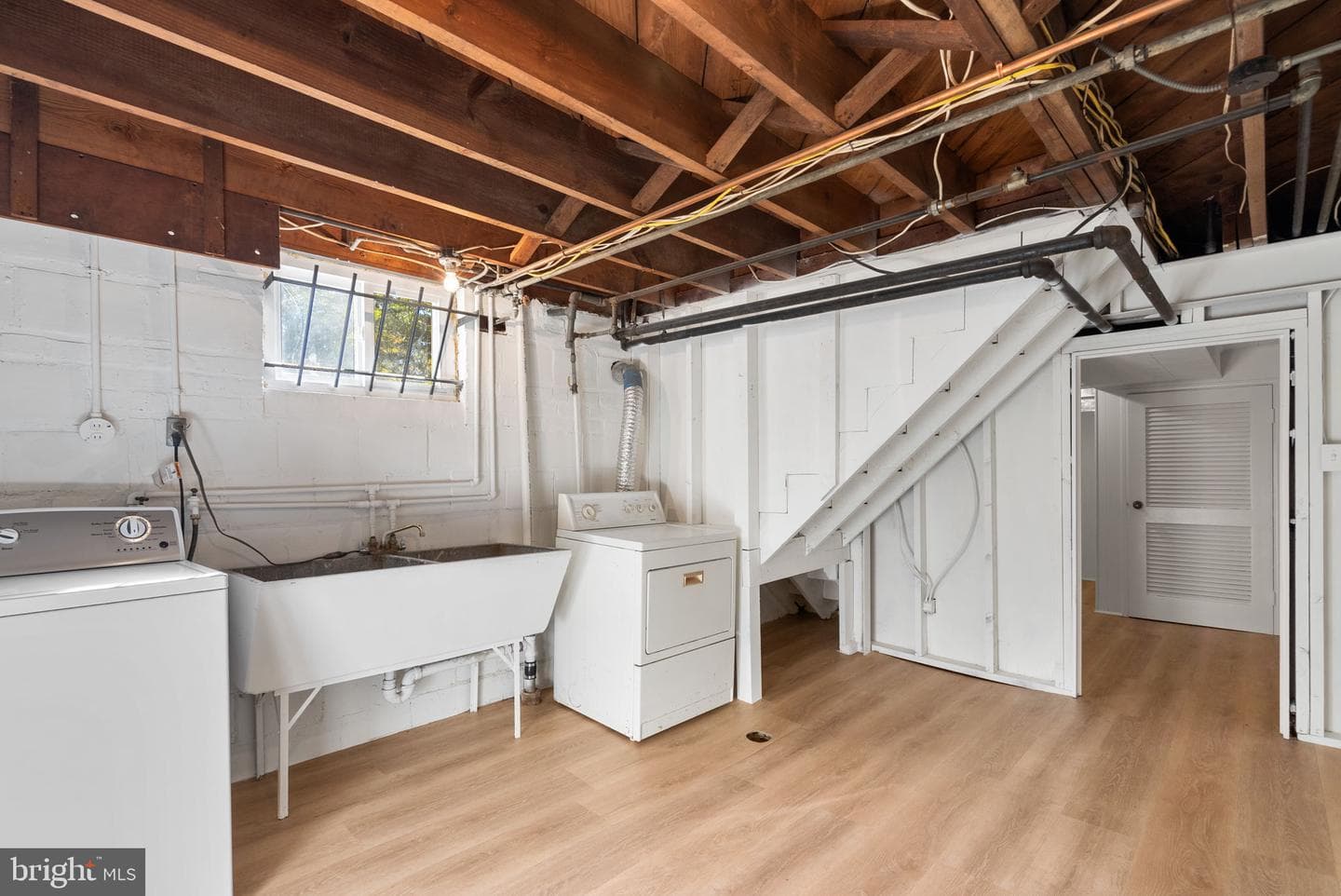 8702 Reading Road photo 34