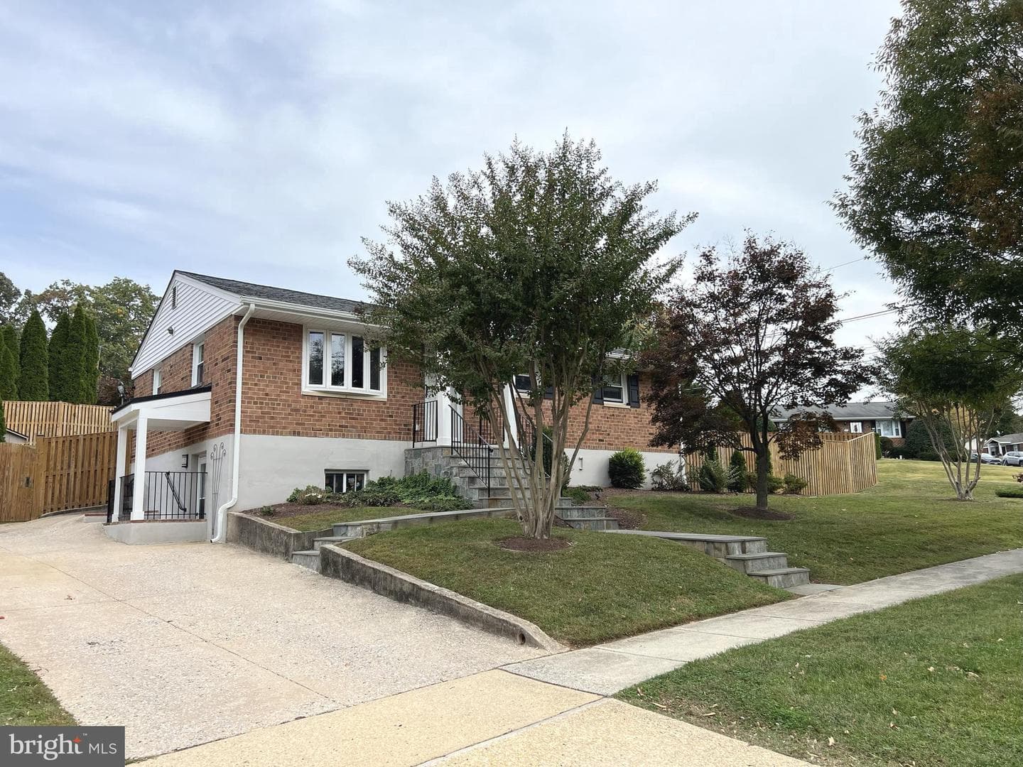 1001 Gabel Street photo 5
