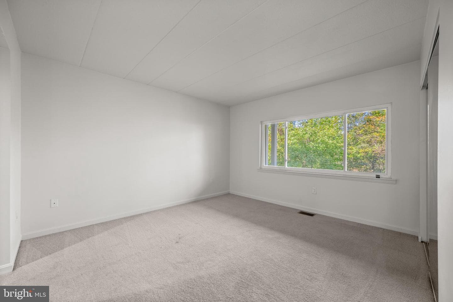 18120 Windsor Hill Drive #106a photo 16