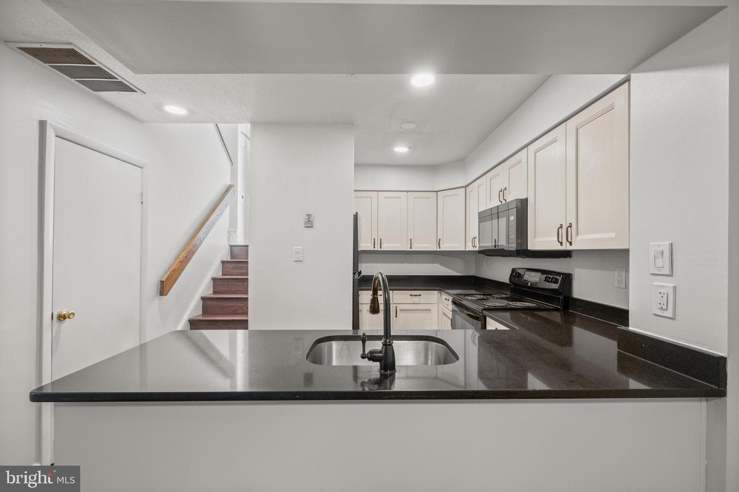 18120 Windsor Hill Drive #106a photo 5