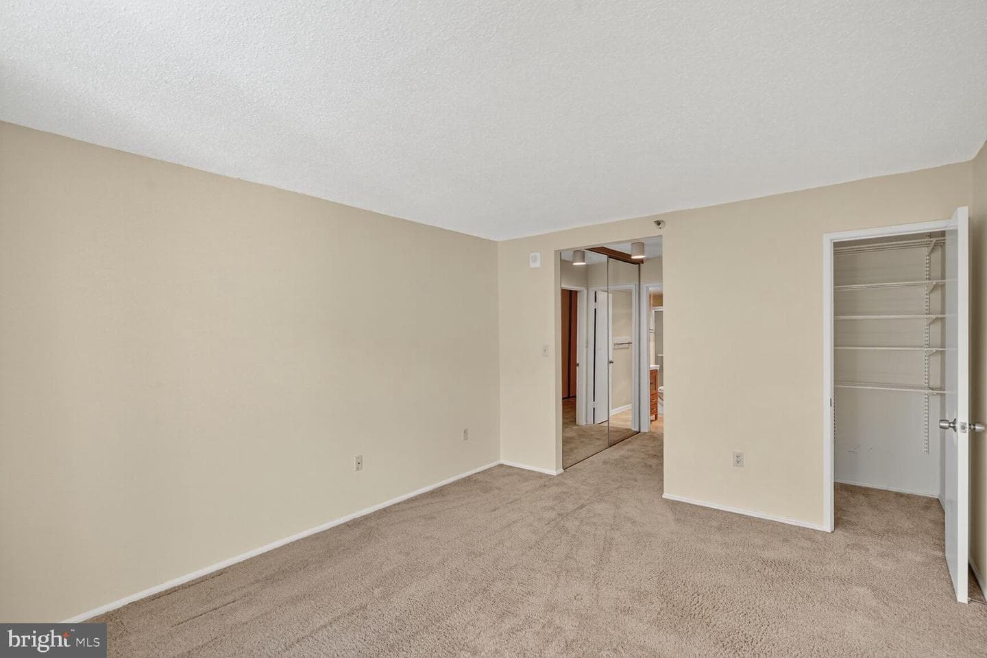 15101 Interlachen Drive #1-123 photo 12