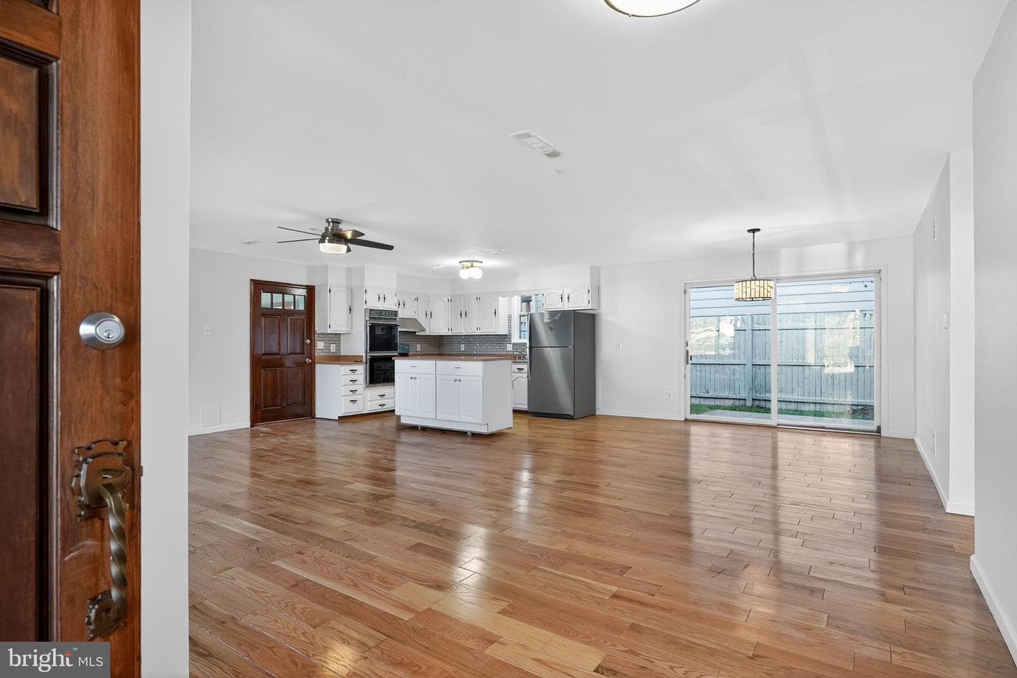 2304 Michigan Avenue photo 10