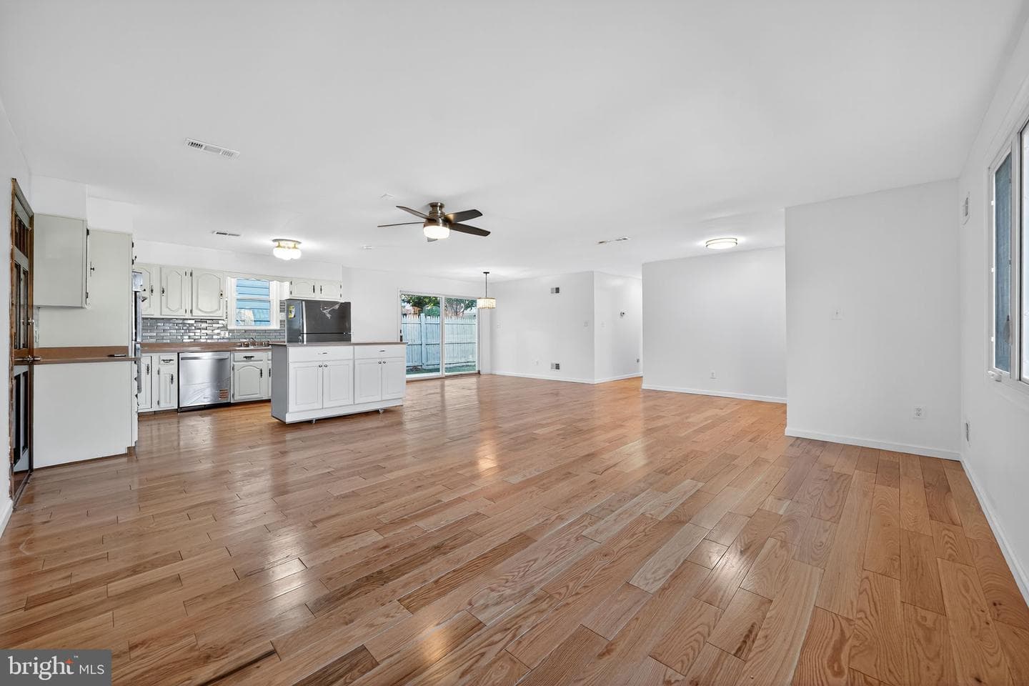 2304 Michigan Avenue photo 11