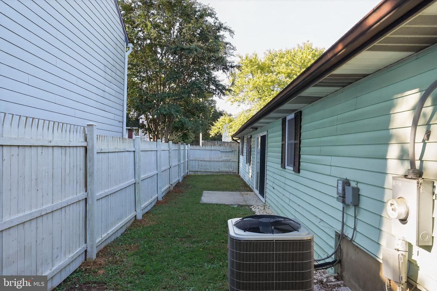 2304 Michigan Avenue photo 27