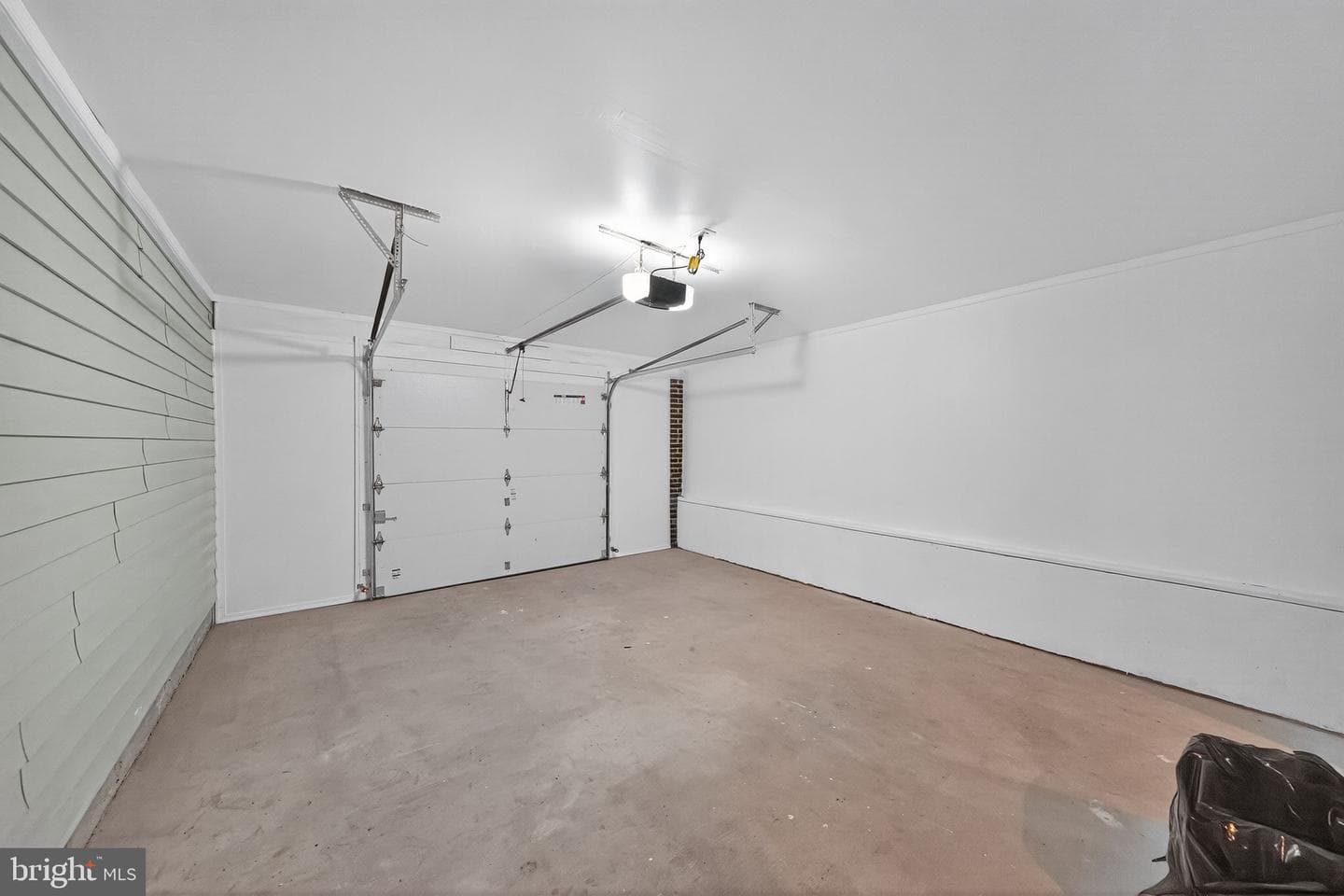 2304 Michigan Avenue photo 4