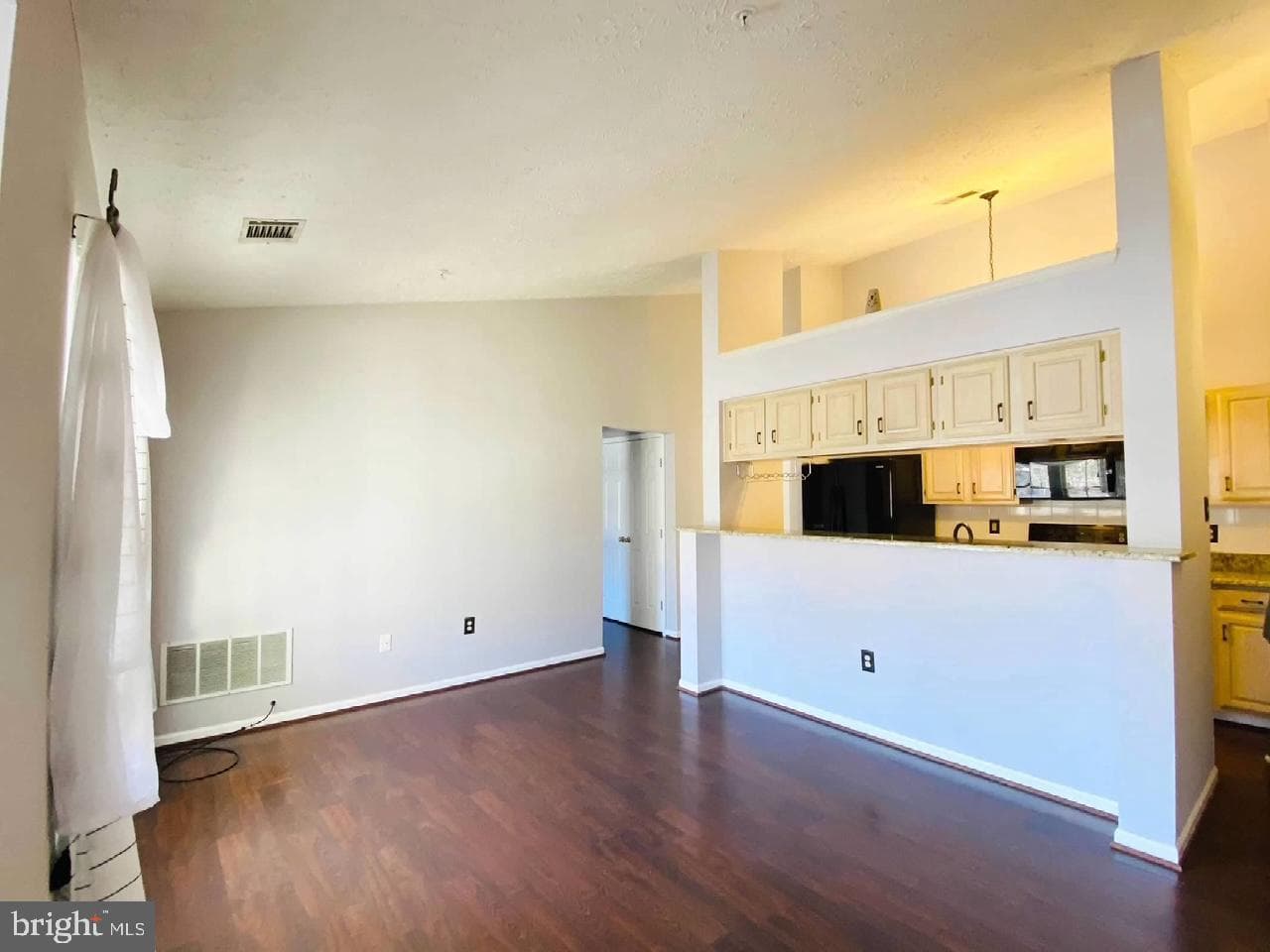 13107 Briarcliff Terrace #2-211 photo 4
