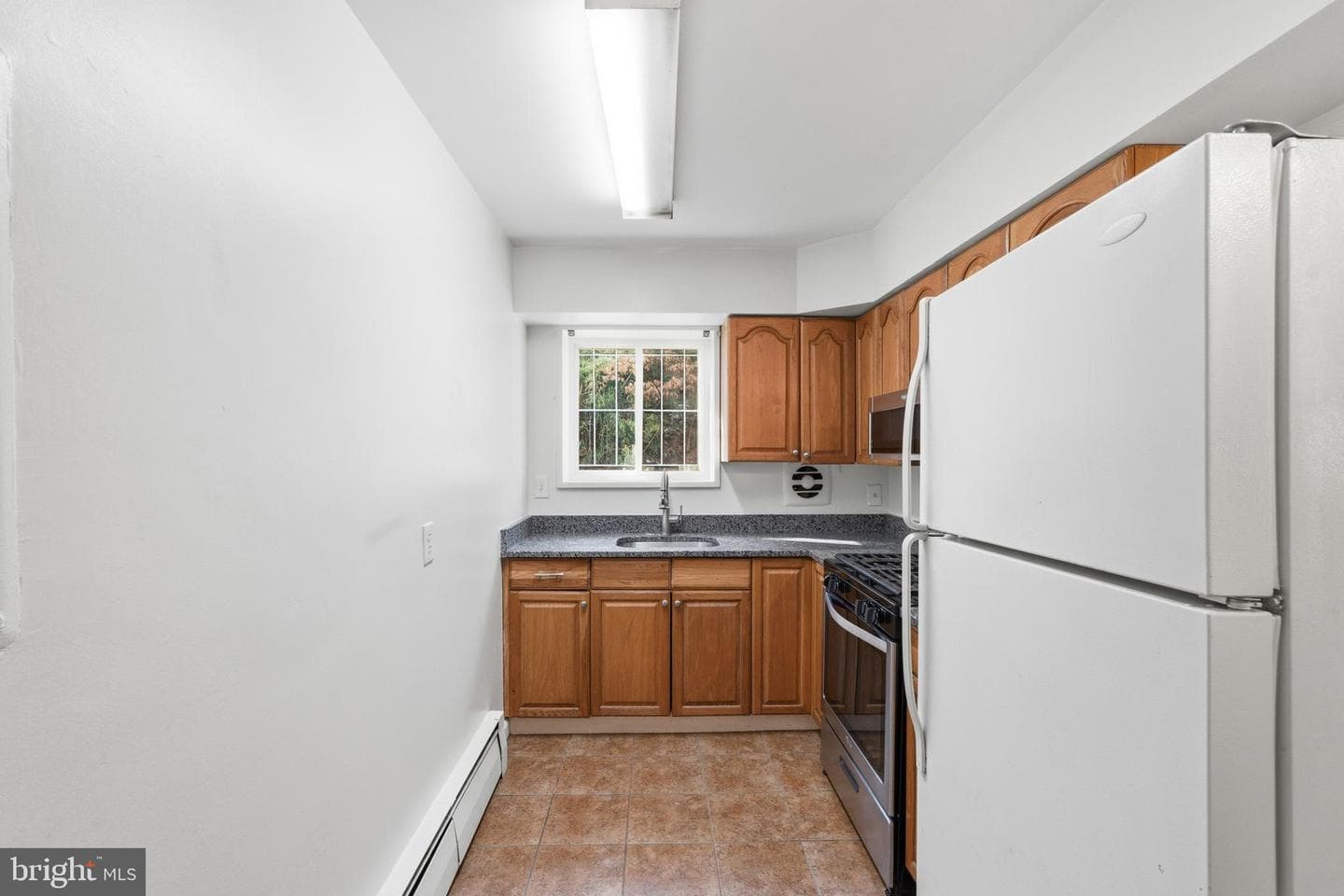 7738 Maple Avenue #6 photo 6