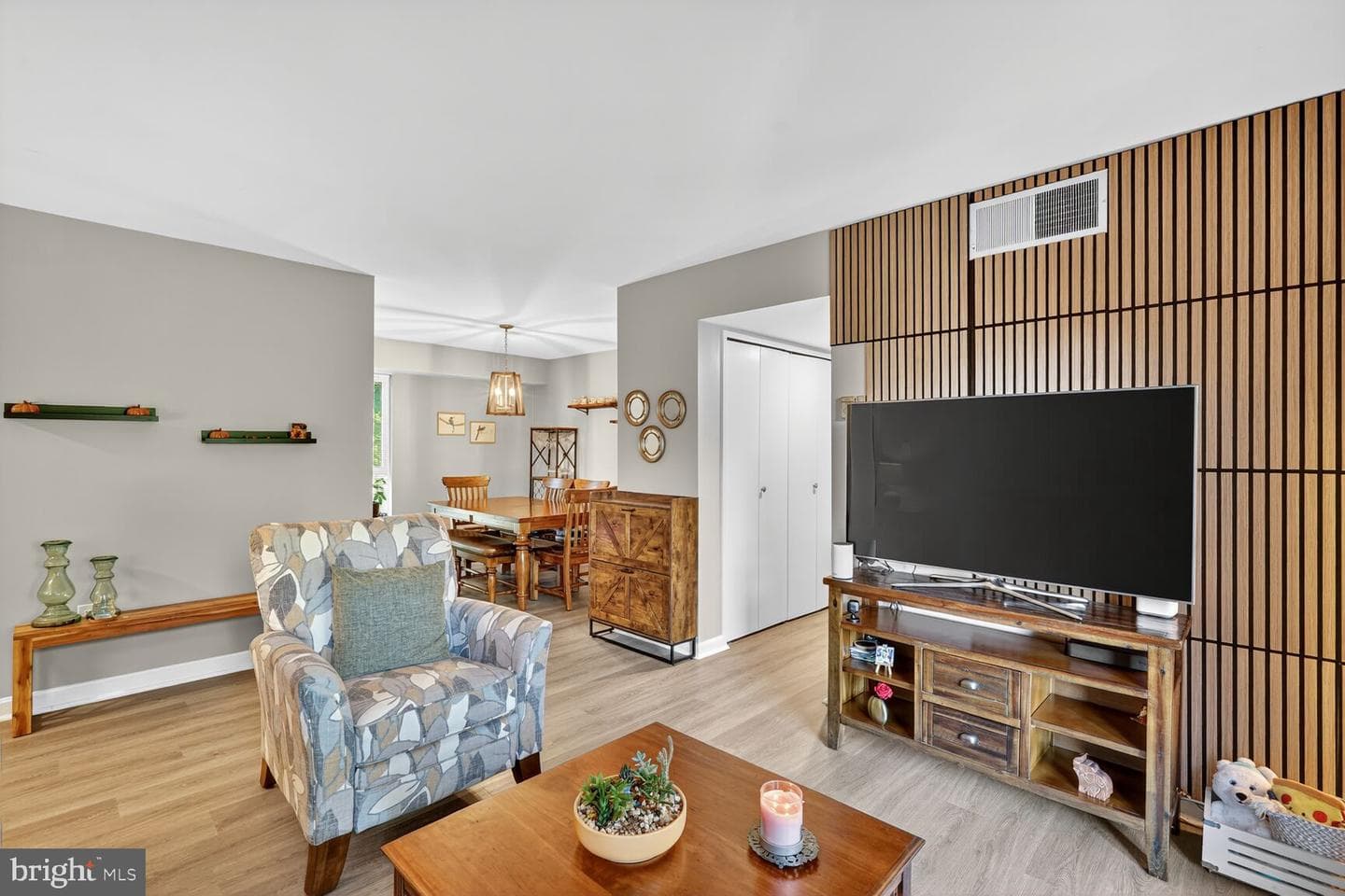 17801 Buehler Road #112 photo 5