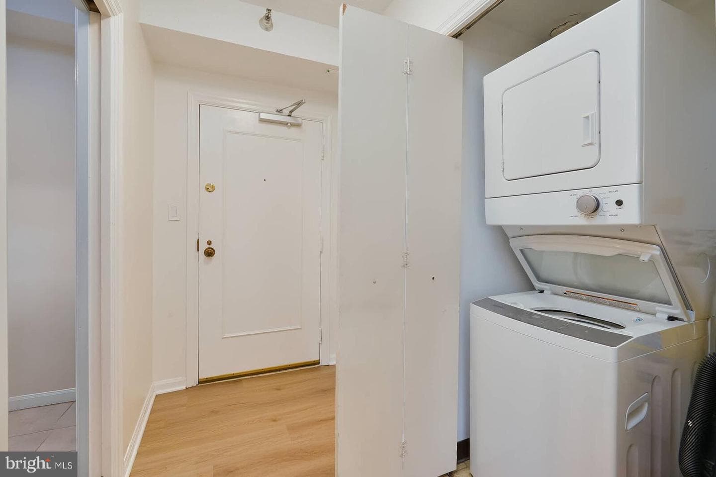 5800 Nicholson #1-404 photo 27