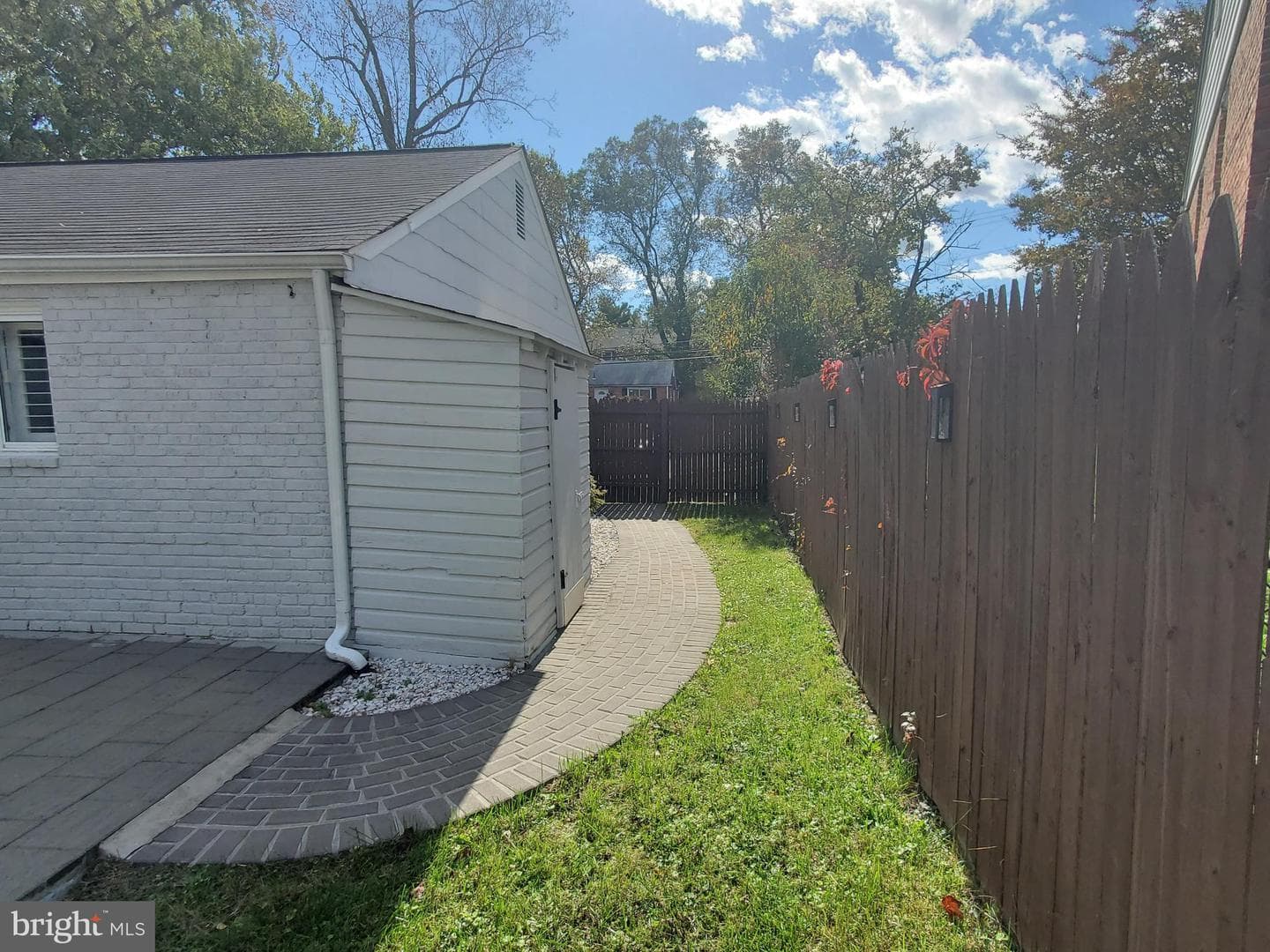 2209 Prichard Road photo 6