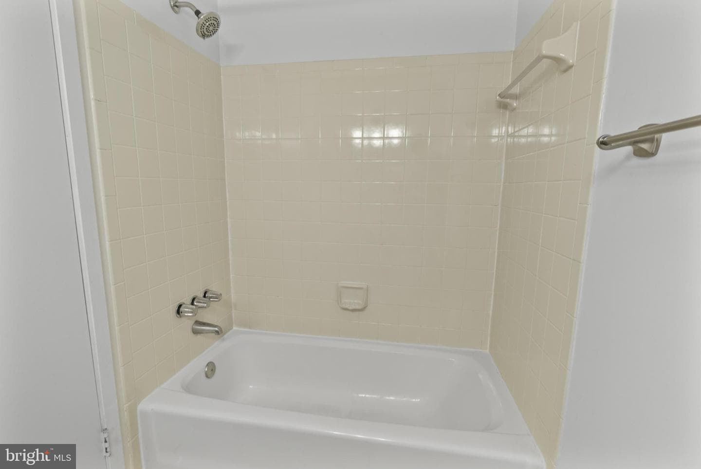 9802 Sailfish Terrace photo 12