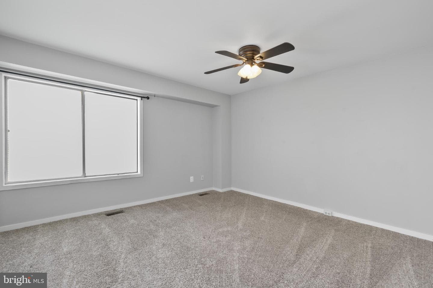 9802 Sailfish Terrace photo 14