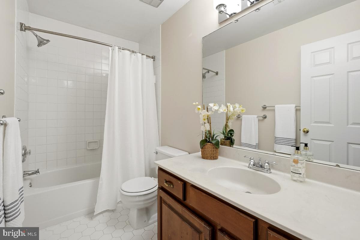 7700 Brickyard Road photo 32