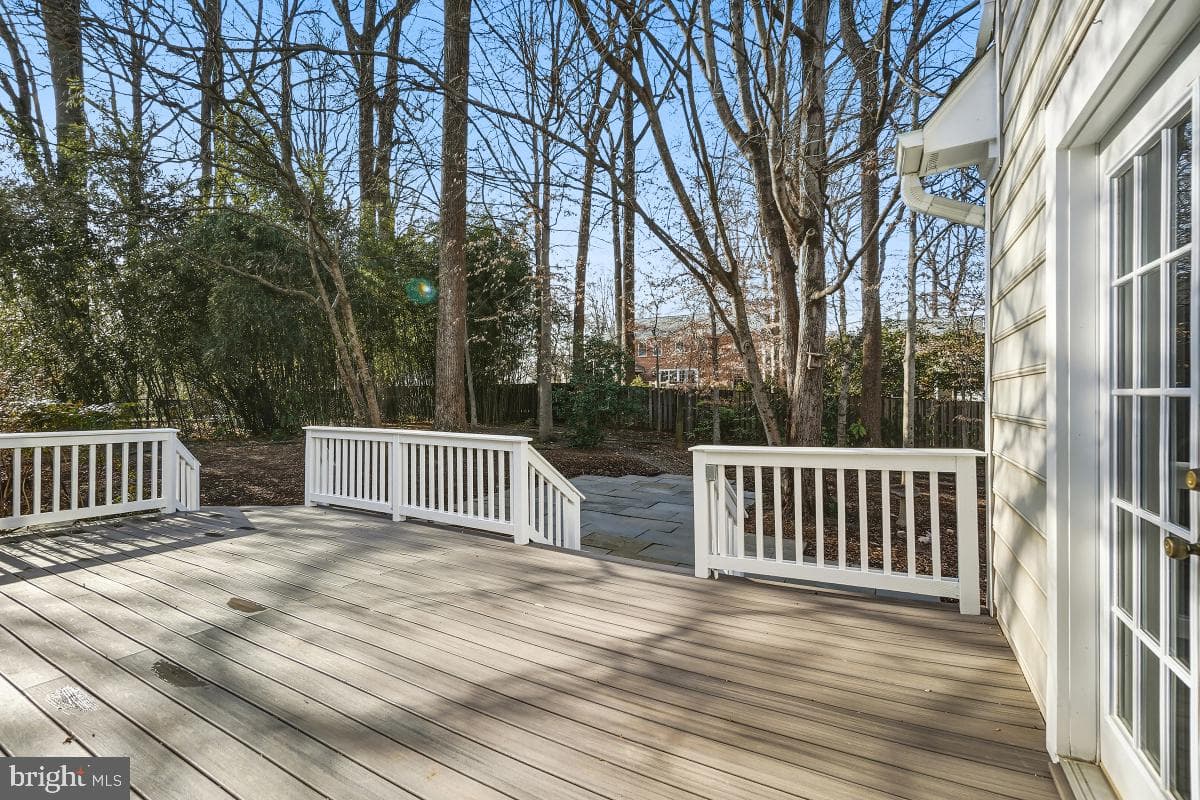7700 Brickyard Road photo 44