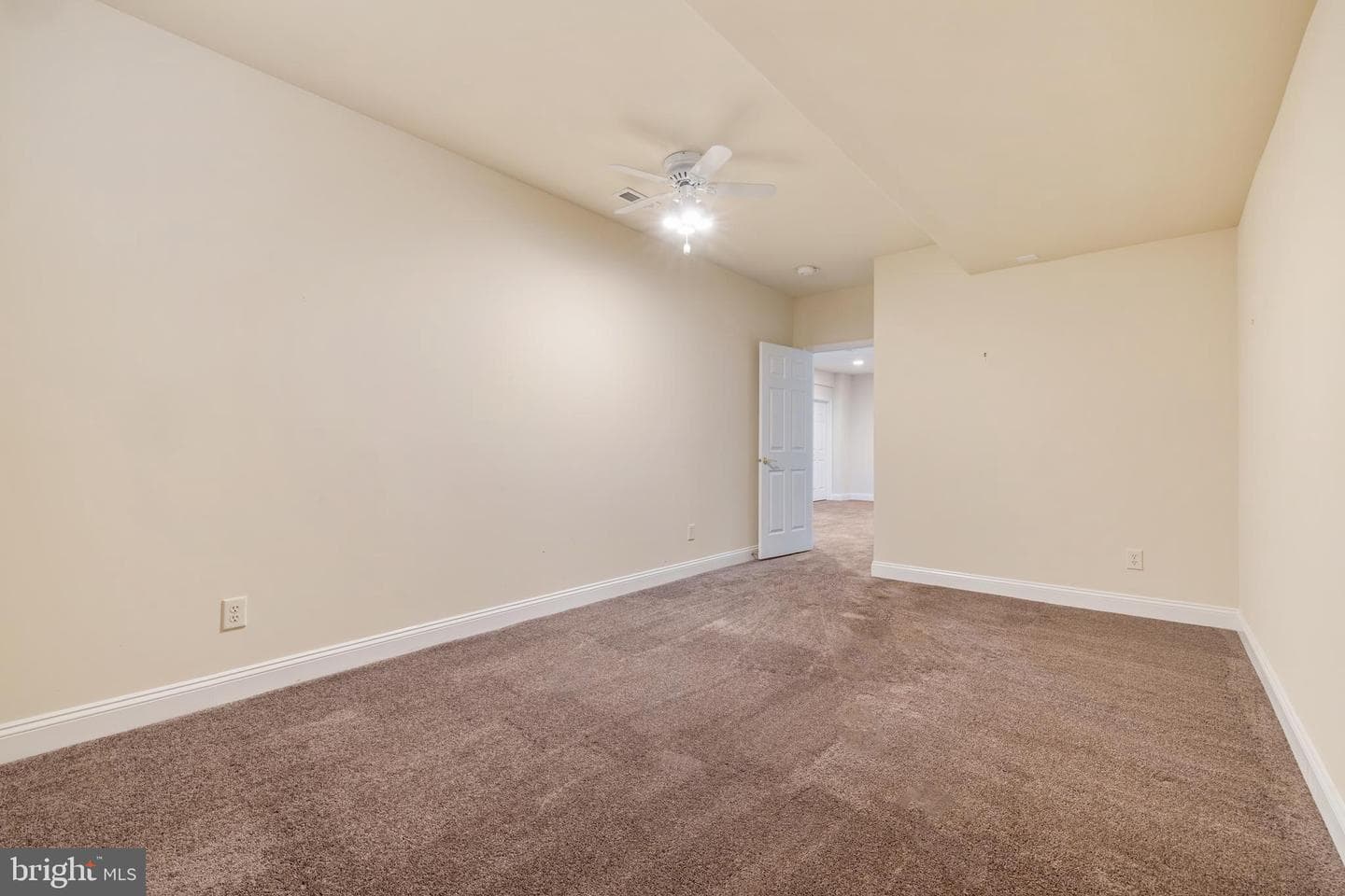 10113 Daphney House Way photo 48