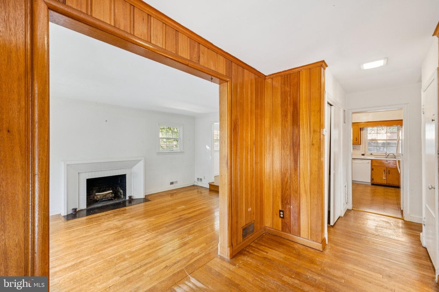 9700 Dameron Drive photo 6