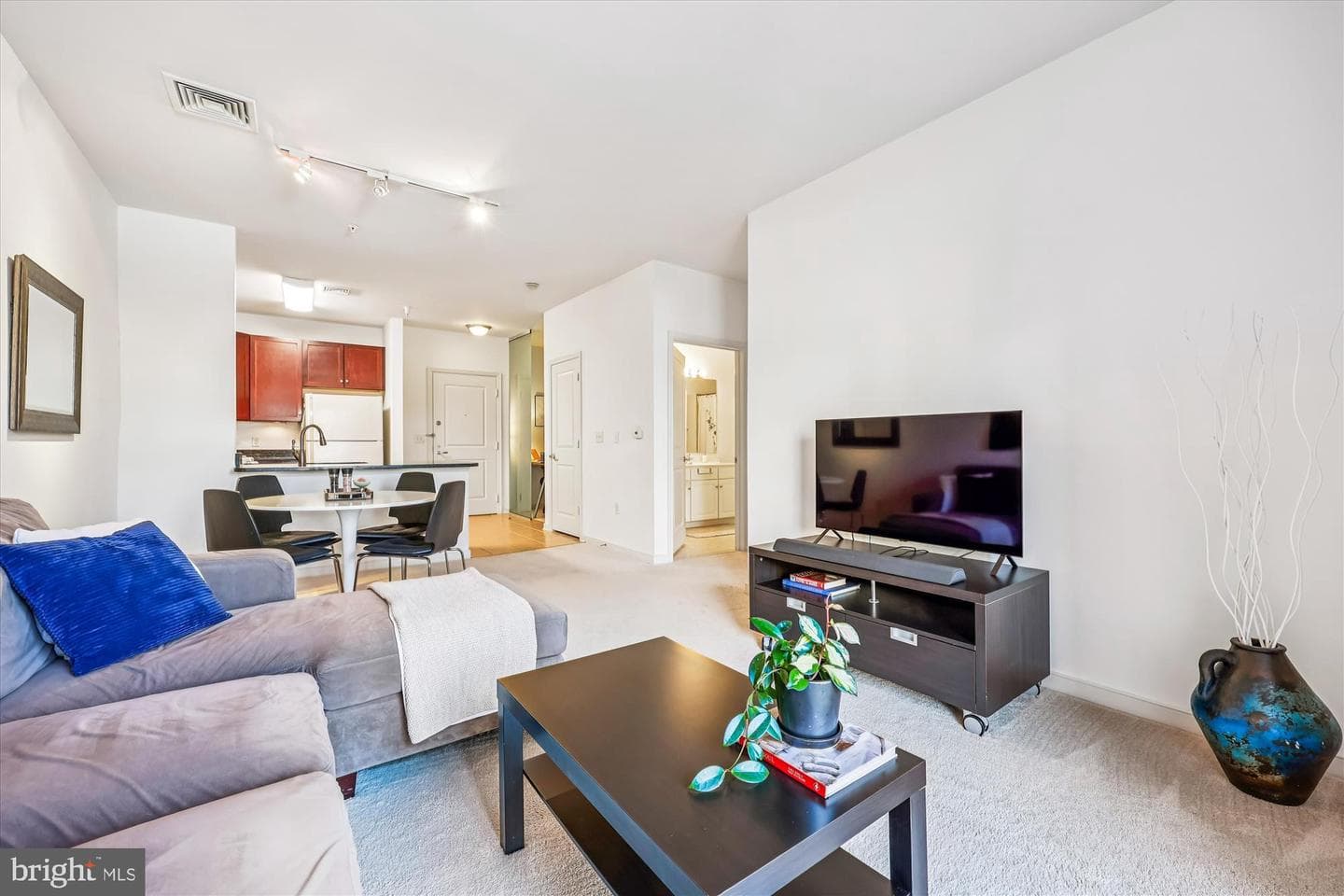 8045 Newell Street #215 photo 15