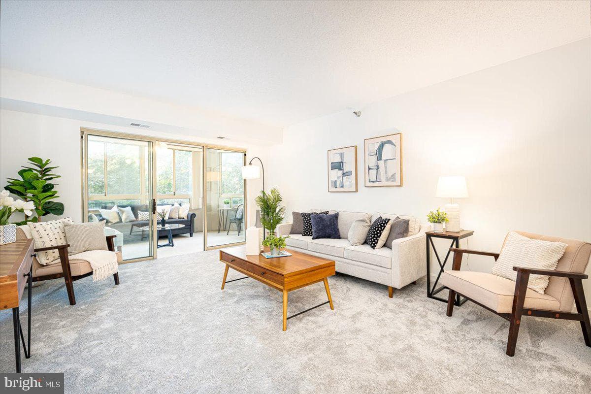 14805 Pennfield Circle #201 photo 2