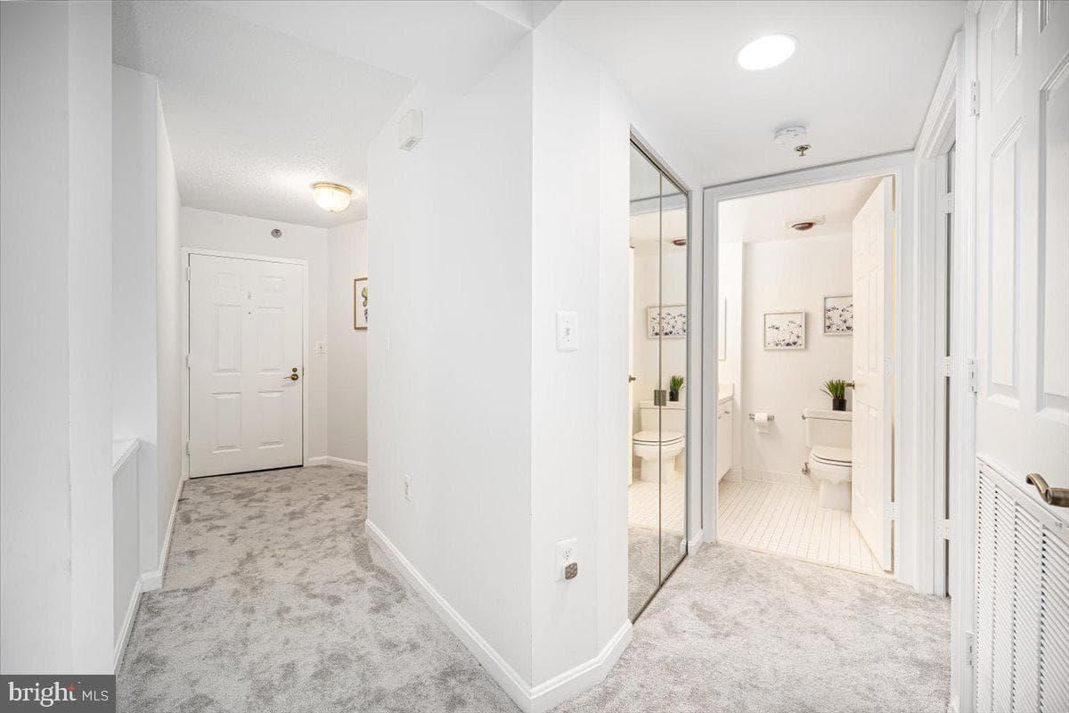 14805 Pennfield Circle #201 photo 29