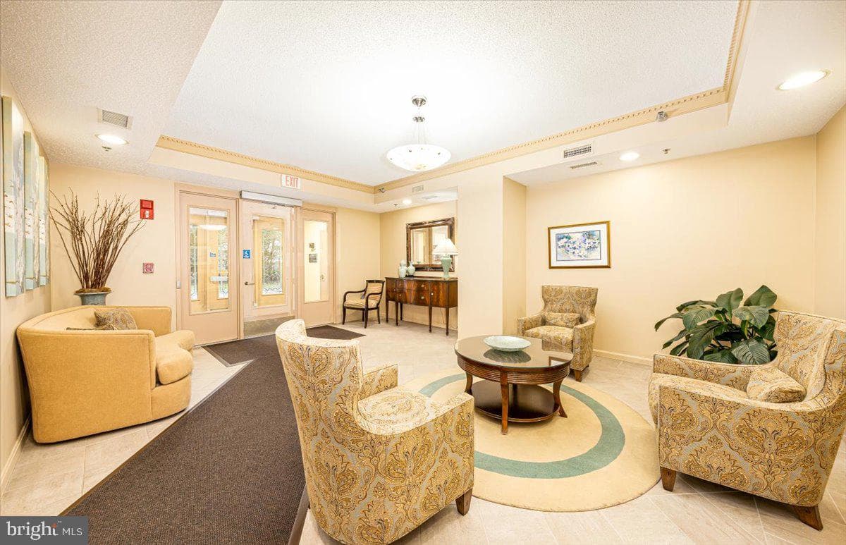 14805 Pennfield Circle #201 photo 31