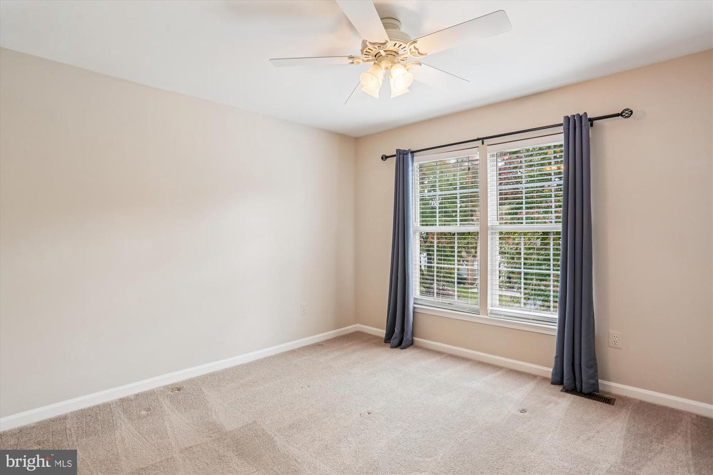 11609 Seneca Forest Circle photo 35