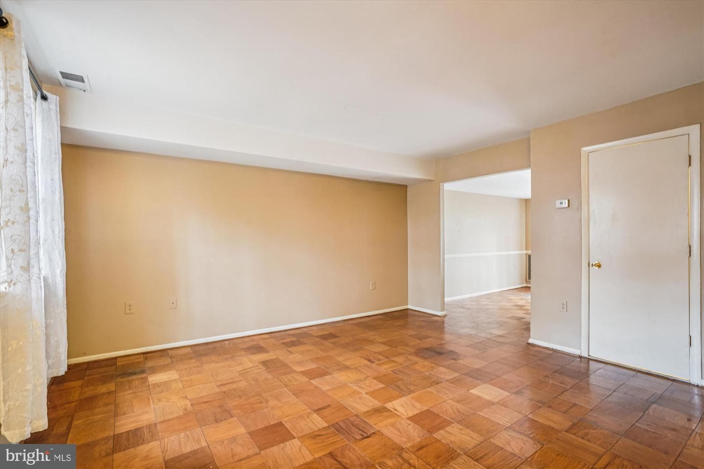 880 Azalea Drive #22-880 photo 5